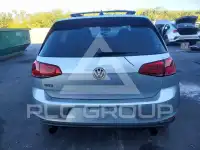 2015 Volkswagen GTI фото