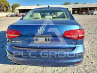 2015 Volkswagen Jetta photo