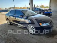 2015 Volkswagen Jetta photo