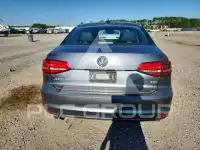 2015 Volkswagen Jetta фото