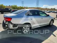 2015 Volkswagen Jetta фото