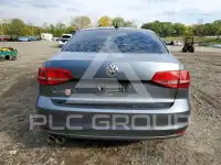 2015 Volkswagen Jetta photo
