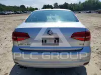 2015 Volkswagen Jetta photo