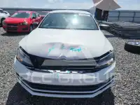 2015 Volkswagen Jetta photo