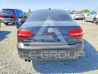 2015 Volkswagen Jetta фото