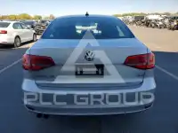 2015 Volkswagen Jetta photo