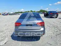 2015 Volkswagen Jetta photo