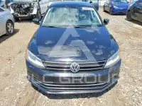 2015 Volkswagen Jetta photo