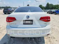 2015 Volkswagen Jetta фото