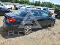 2015 Volkswagen Jetta photo