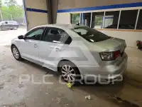 2015 Volkswagen Jetta photo