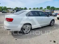 2015 Volkswagen Jetta photo