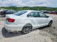 2015 Volkswagen Jetta photo
