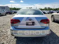 2015 Volkswagen Jetta photo