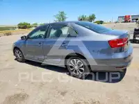 2015 Volkswagen Jetta photo