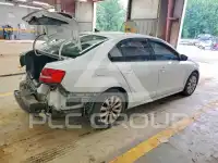 2015 Volkswagen Jetta фото