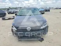 2015 Volkswagen Jetta photo