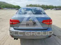 2015 Volkswagen Jetta photo