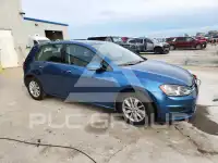 2015 Volkswagen GOLF photo