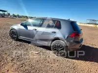 2015 Volkswagen GOLF photo