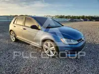 2015 Volkswagen GOLF photo