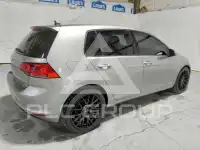 2015 Volkswagen GOLF photo