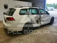 2015 Volkswagen GOLF photo