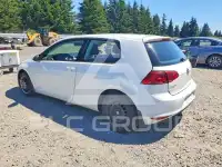 2015 Volkswagen GOLF photo