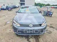2015 Volkswagen GOLF photo
