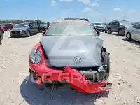 2015 Volkswagen BEETLE фото
