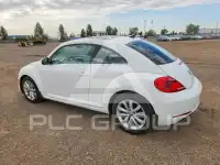 2015 Volkswagen BEETLE фото