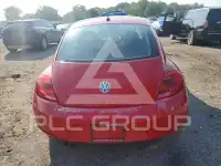 2015 Volkswagen BEETLE фото