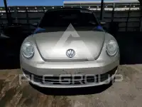 2015 Volkswagen BEETLE фото