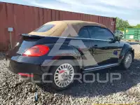 2015 Volkswagen BEETLE фото