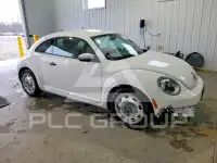 2015 Volkswagen BEETLE photo