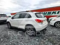 2016 Mitsubishi OUTLANDER фото