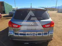 2016 Mitsubishi OUTLANDER photo