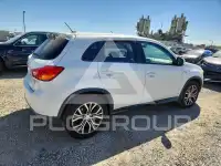 2016 Mitsubishi OUTLANDER фото