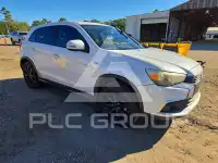 2016 Mitsubishi OUTLANDER photo