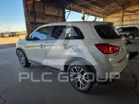 2016 Mitsubishi OUTLANDER фото