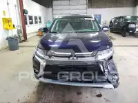 2016 Mitsubishi OUTLANDER photo