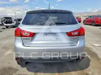 2016 Mitsubishi OUTLANDER фото
