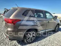 2016 Mitsubishi OUTLANDER photo