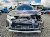 2016 Mitsubishi OUTLANDER фото