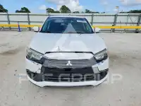 2016 Mitsubishi OUTLANDER photo