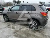 2016 Mitsubishi OUTLANDER фото