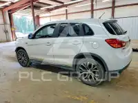 2016 Mitsubishi OUTLANDER photo