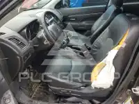2016 Mitsubishi OUTLANDER фото