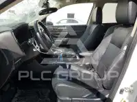 2016 Mitsubishi OUTLANDER фото
