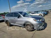 2016 Mitsubishi OUTLANDER photo